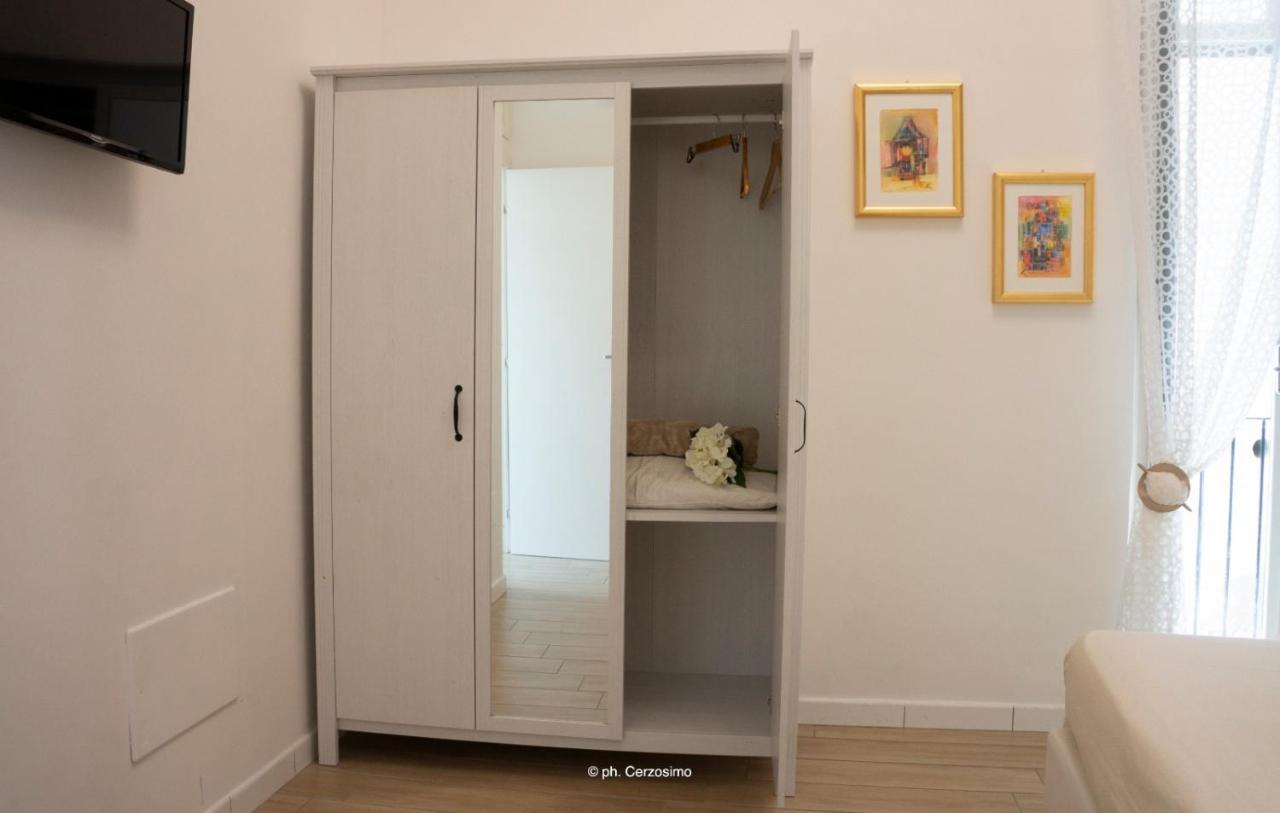 דירות סלרנו Sirene D'Amalfi מראה חיצוני תמונה